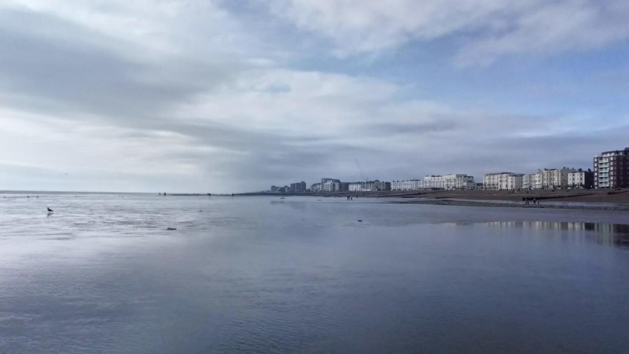 Marine View Guest House 沃辛 外观 照片