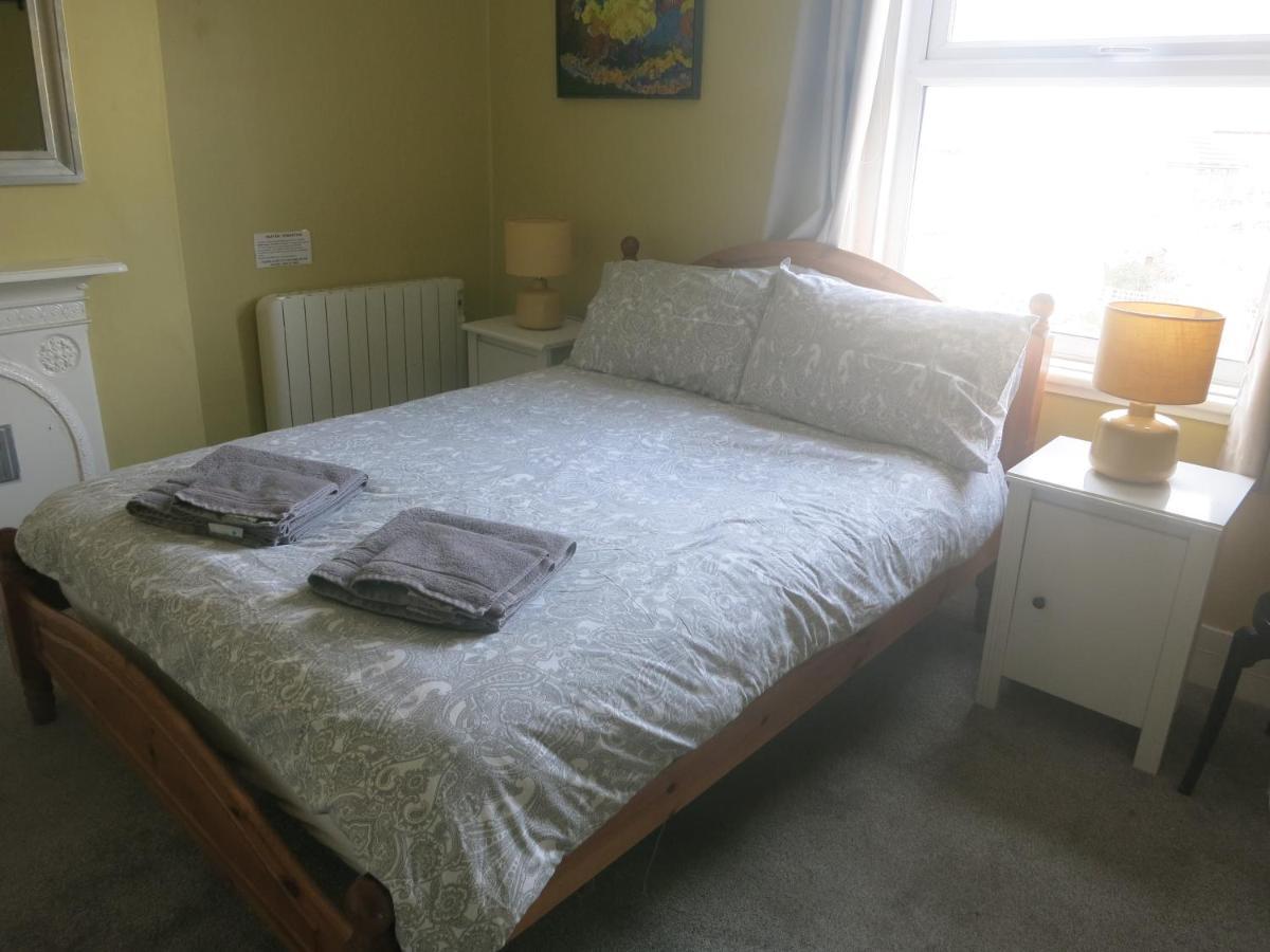 Marine View Guest House 沃辛 外观 照片