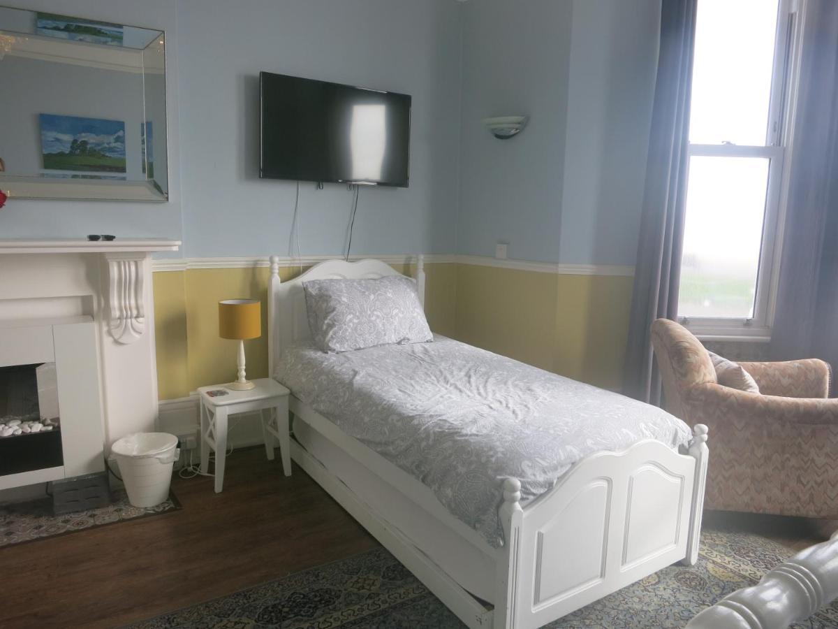Marine View Guest House 沃辛 外观 照片